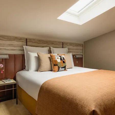 D'aubusson 5*