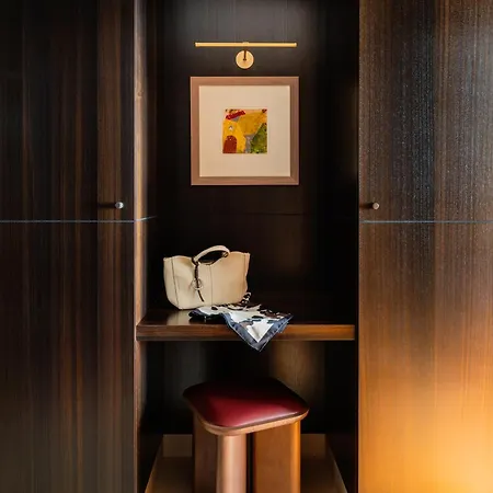 Hotel D'aubusson Paris