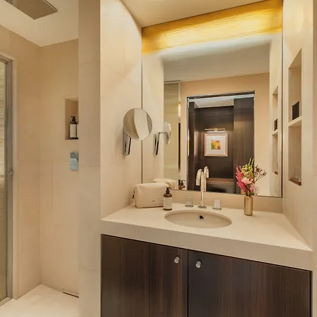 D'aubusson 5* Paris