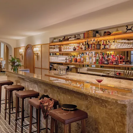 Hotel D'aubusson 5*