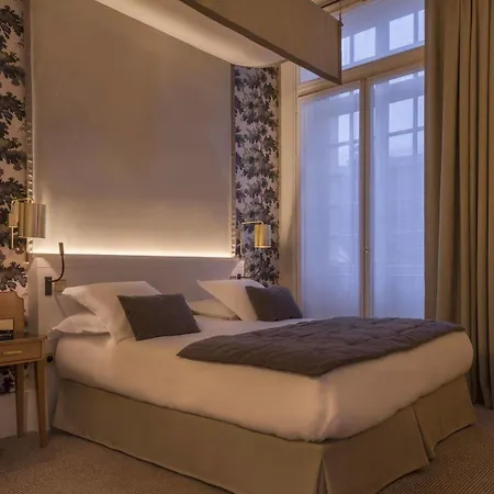 D'aubusson 5* Paris