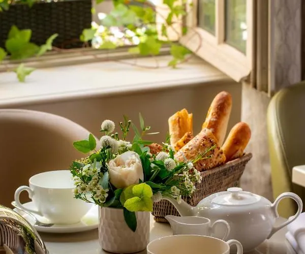 Hotell D'aubusson Paris